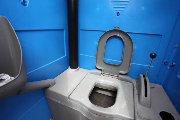 Types of Portable Toilets We Offer in Livonia, MI